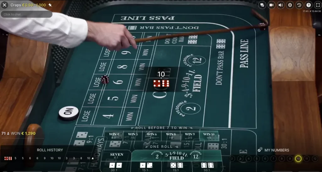 Playing dices thrown in LIVE Craps and the result is 10.
